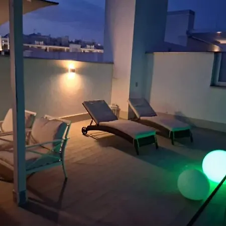 Lejlighed New Luxury Penthouse, Swimming Pools, Solarium With Sea View