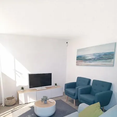 New Luxury Penthouse, Swimming Pools, Solarium With Sea View Estepona