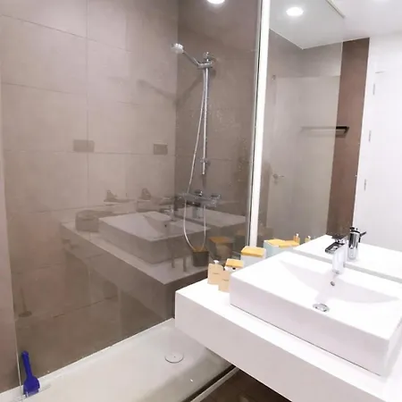 New Luxury Penthouse, Swimming Pools, Solarium With Sea View Estepona